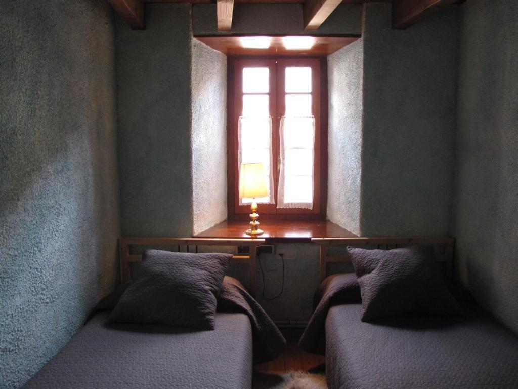 Hostal Placa Garos Hotel Екстериор снимка